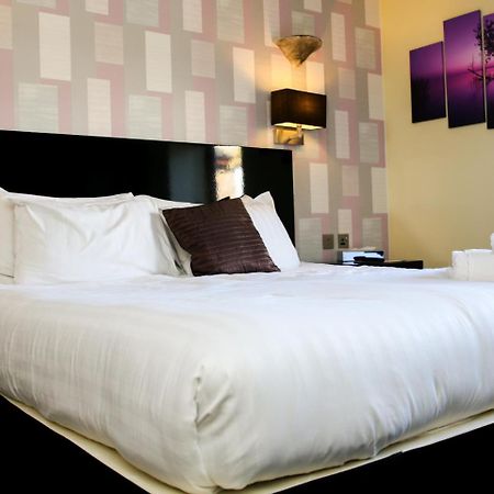 Oak Royal Hotel, Golf And Country Club Chorley  Buitenkant foto