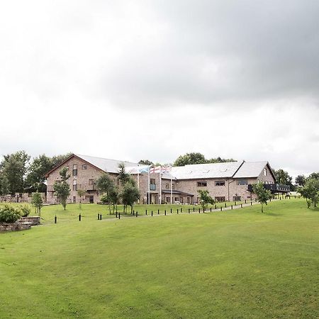 Oak Royal Hotel, Golf And Country Club Chorley  Buitenkant foto