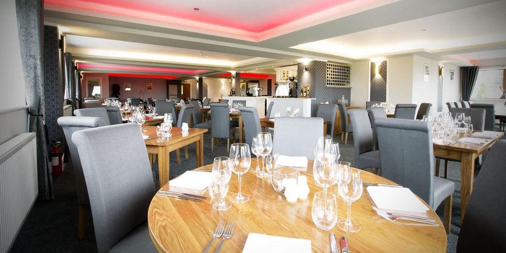 Oak Royal Hotel, Golf And Country Club Chorley  Buitenkant foto